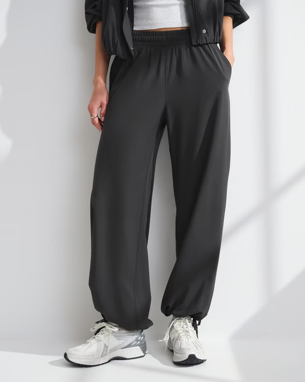 YPB motionTEK Convertible Balloon Pant | Abercrombie & Fitch (US)