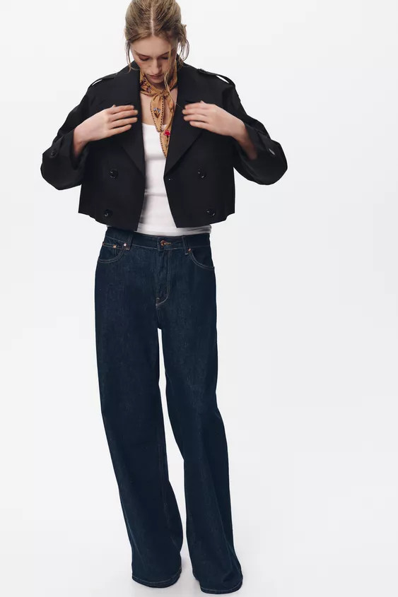 SHORT DOUBLE-BREASTED JACKET | Zara UK