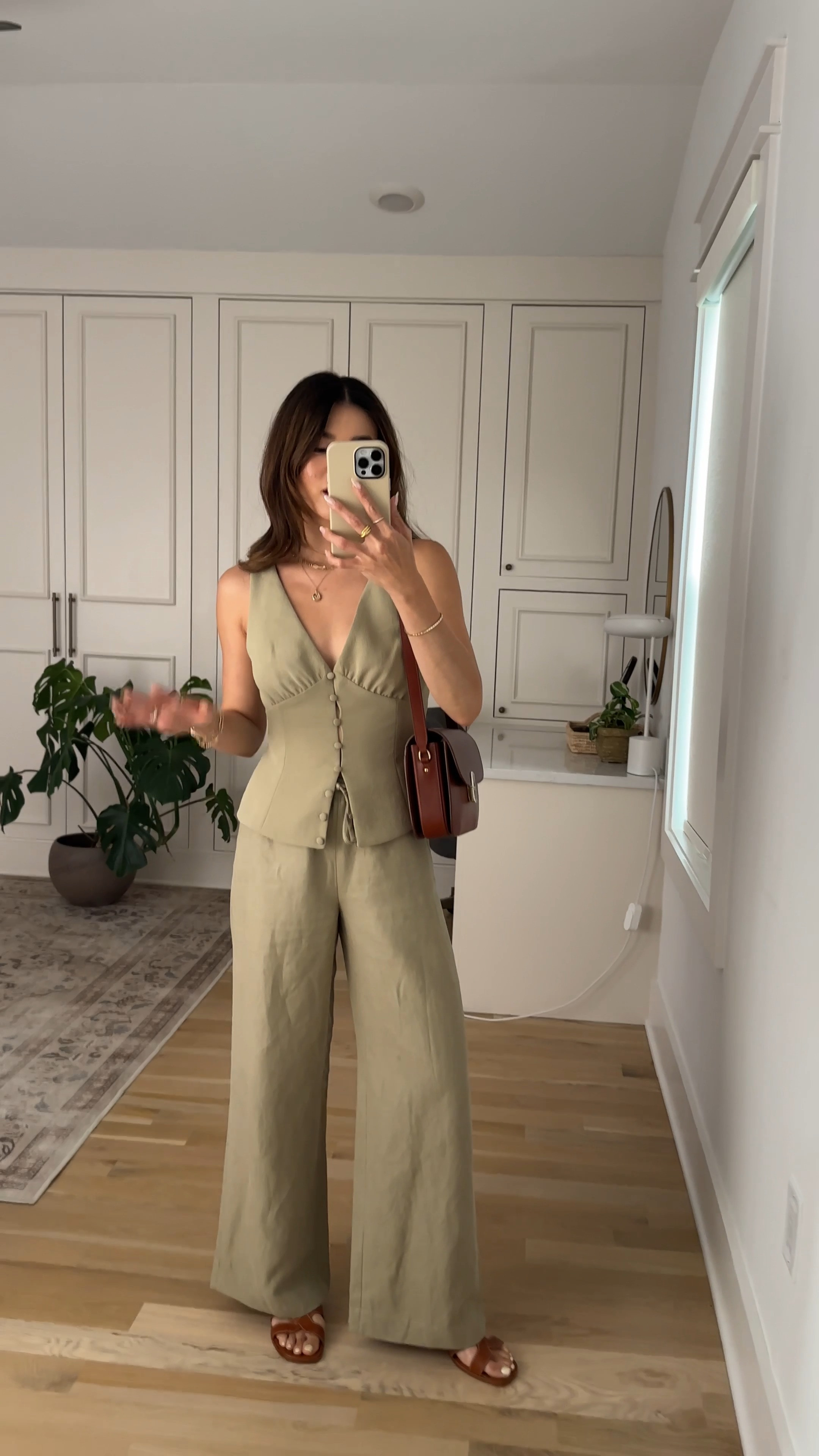 Sizing info:
•Green top size 0 in Martini Olive •Green pants size 2XS in Martini Olive 

petite fashion, get dressed with me, outfit inspiration, ootd, nashville outfit, Nashville influencer, petite style, vacation style, casual outfits, mom style, petite pants, spring outfits, spring outfit info, spring pants, spring outfit idea, spring top, spring bag, spring tank, spring shoes, summer pants, petite pants, cropped pants, aritzia pants, summer tank 

 @Aritzia 

#LTKPetite #LTKSeasonal #LTKootd
