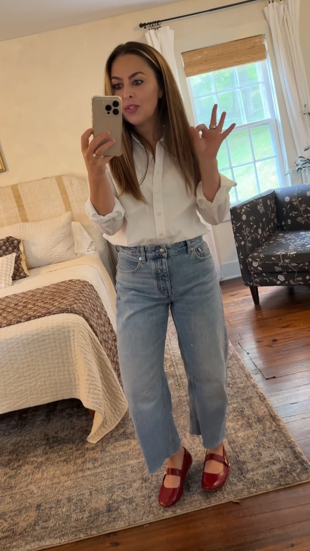 The best barrel jeans on sale for 30% off