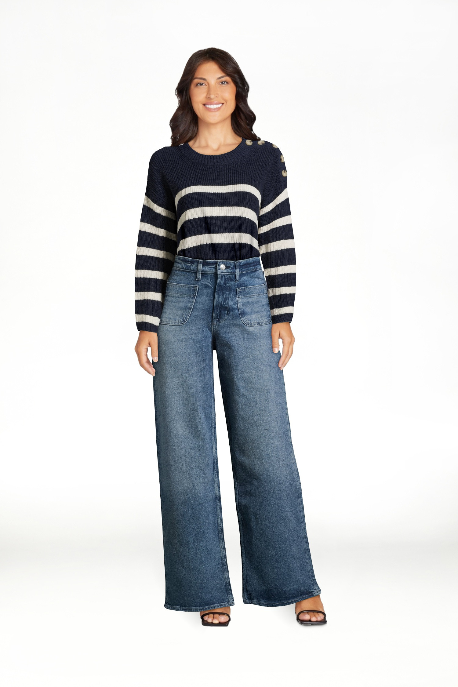 Free Assembly Women's and Women's Plus Wide Leg Jeans with Patch Pockets, 30", 32", and 34" Insea... | Walmart (US)