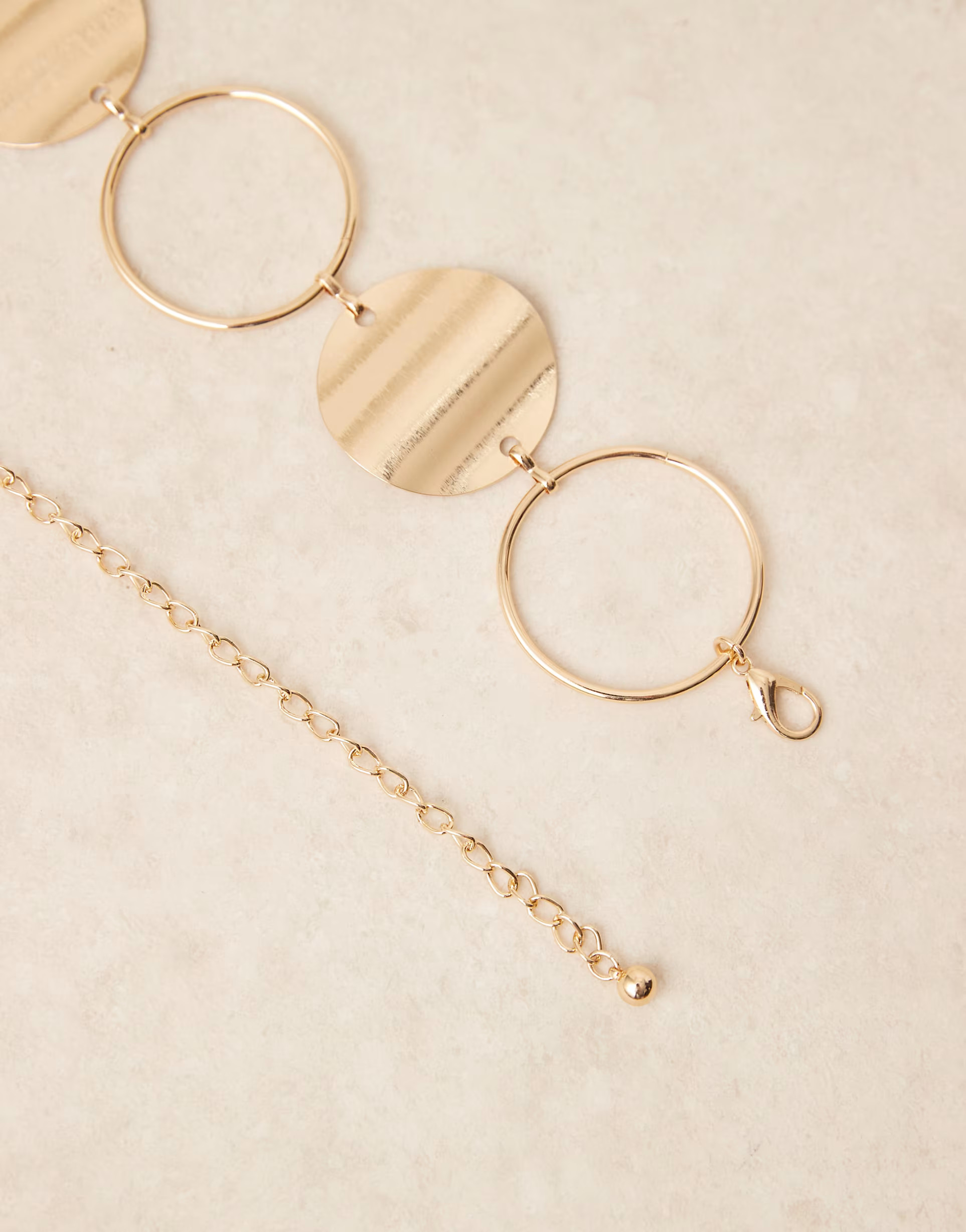 ASOS DESIGN waist and hip circle chain belt in gold | ASOS (Global)