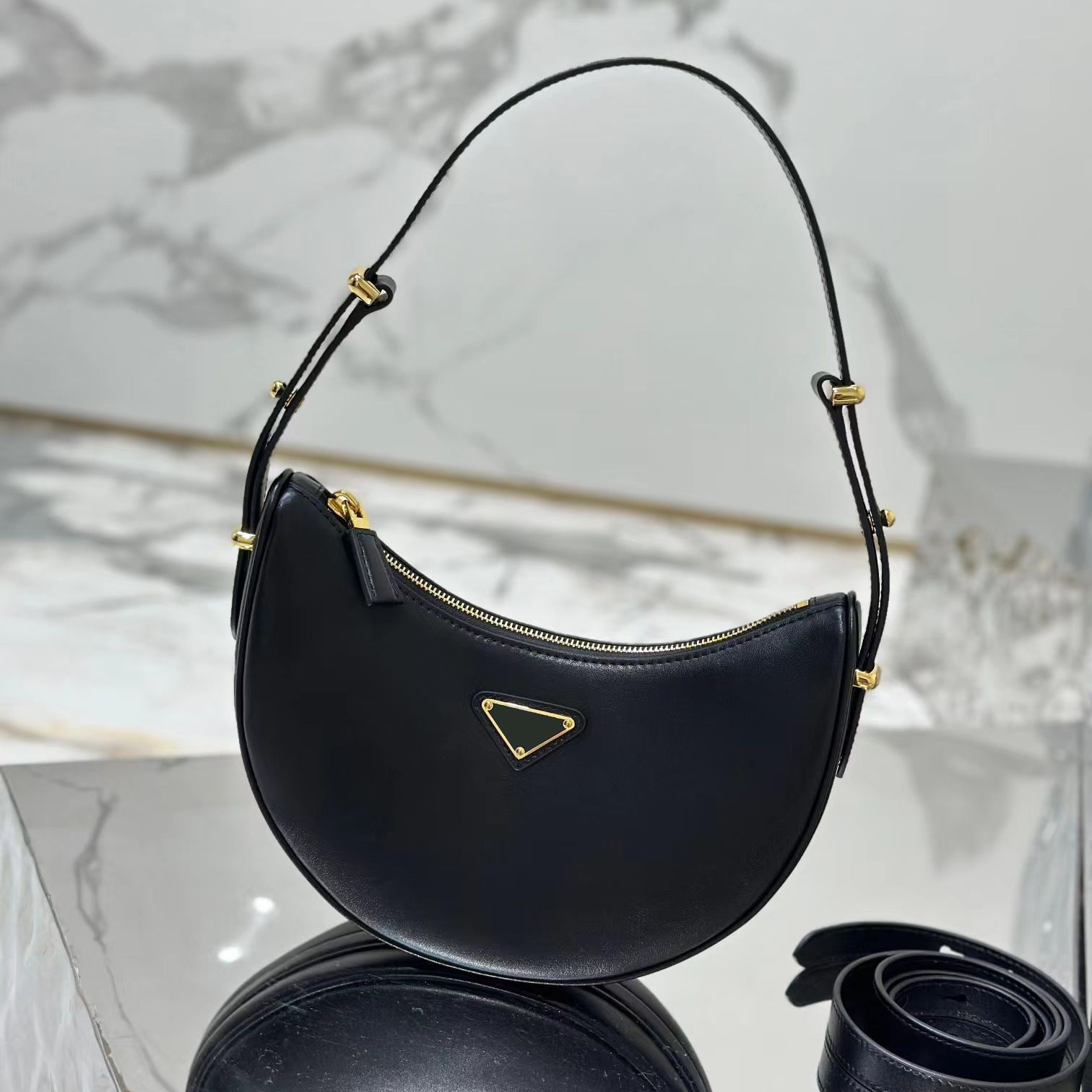 Luxury Designers fashion Tote Shoulder bags Strap Womens Genuine leather handbags Cross Body tria... | DHGate
