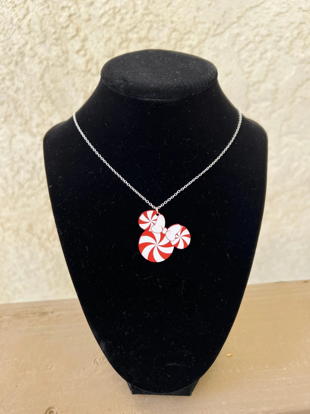 Minnie Peppermint Necklace - Etsy | Etsy (US)