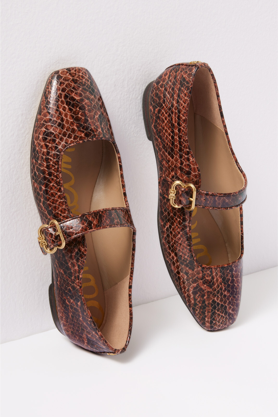 Michaela Mary Jane Flat | Evereve