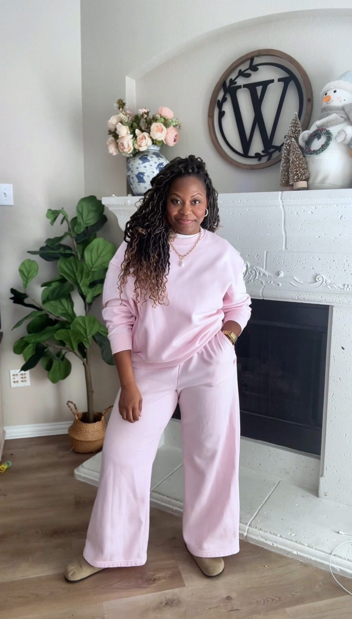 Cozy Sunday outfit my set is 
@Fabletics
And I found one @Aerie as well

#LTKootd #LTKmomlife
