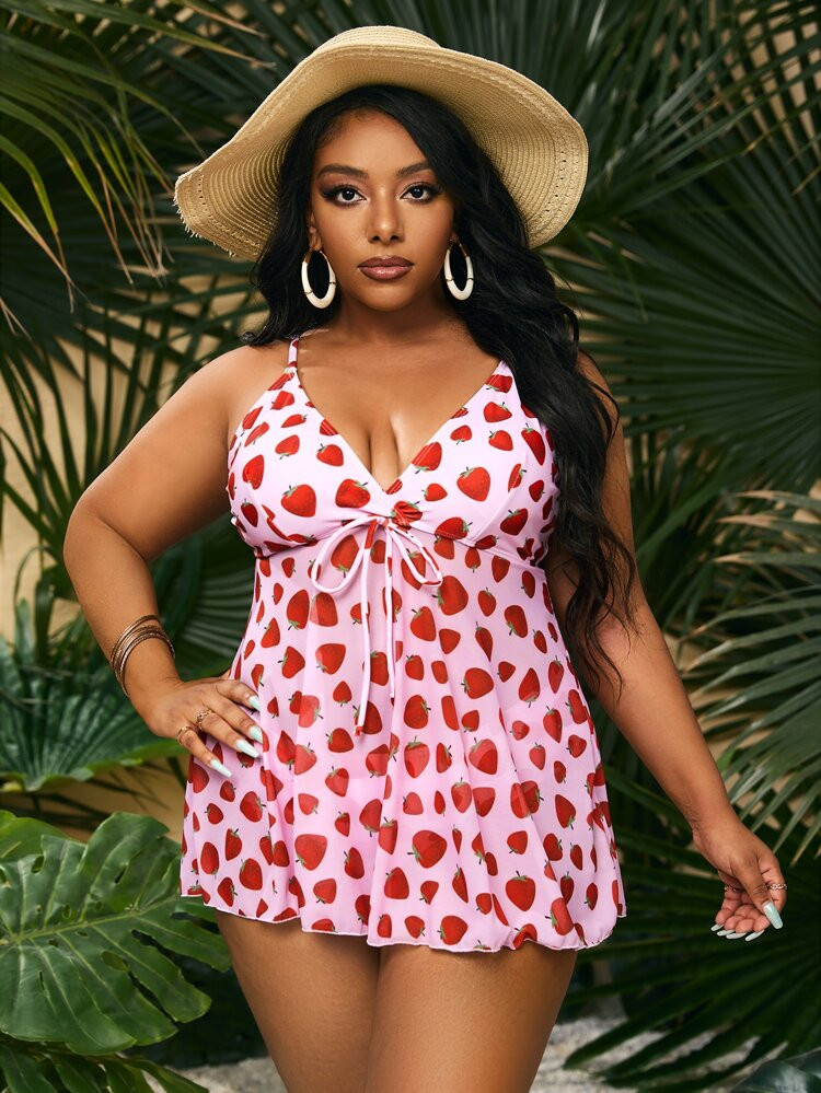 Plus Strawberry Print Tie Front High Waist Bikini Swimsuit | SHEIN