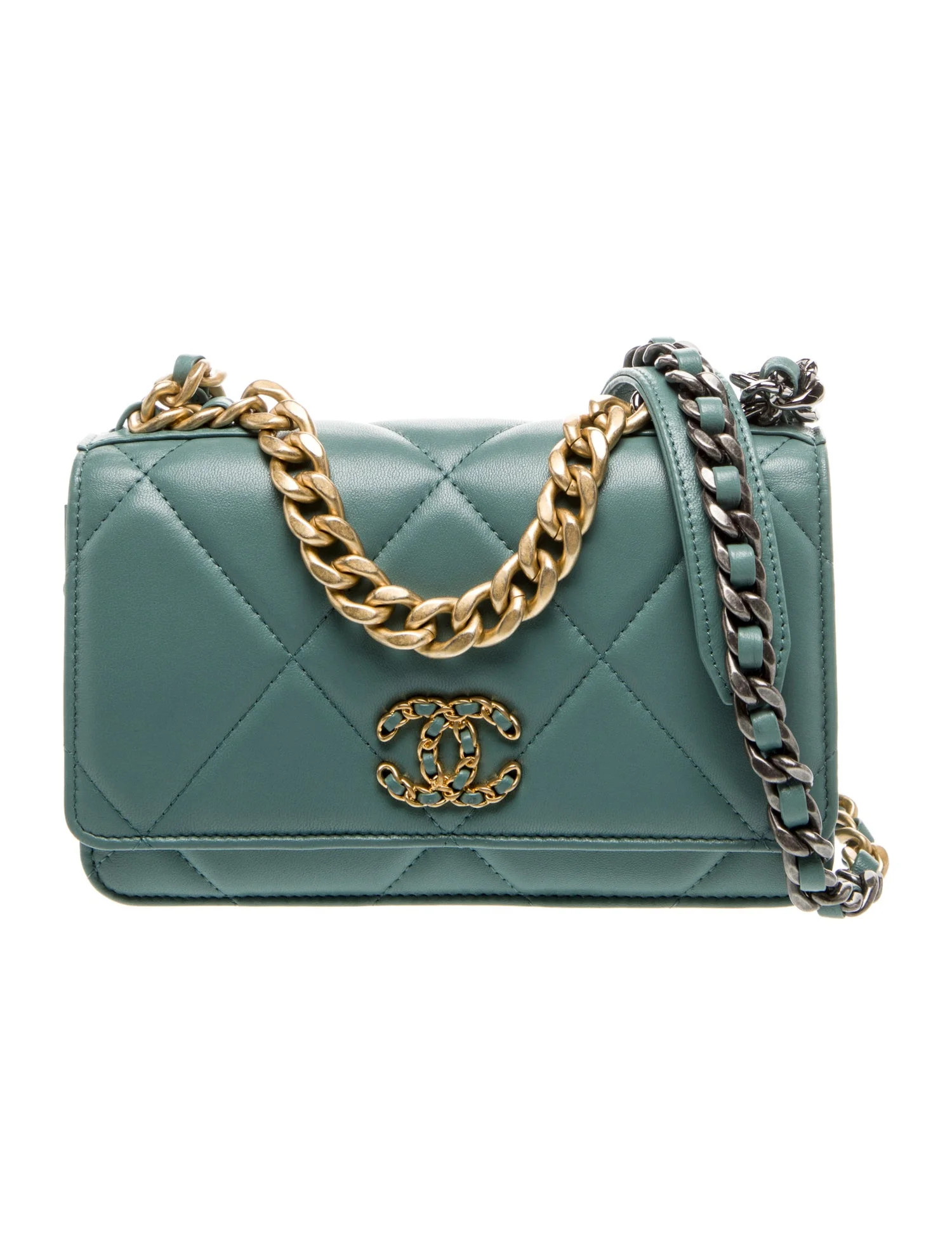 19 Wallet On Chain | The RealReal