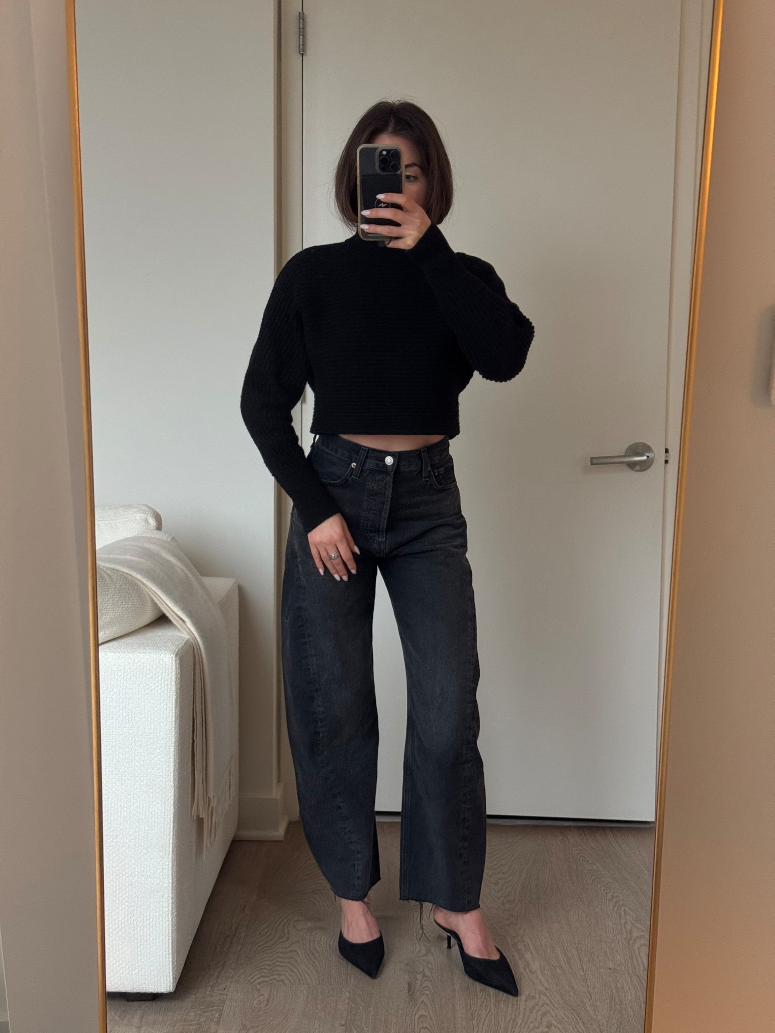 Black barrel look day to night 

#LTKHoliday #LTKgrwm #LTKootd