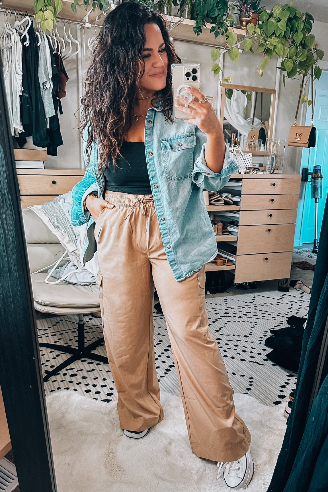 Old navy sale 50% off 
Midsize casual outfit 
Denim shacket xl 
Built in bra crop top xl 
Wide leg cardigan pants wearing an xl which is very roomy. Could have done a large as a size 14 

#LTKsalealert #LTKcurves #LTKFind