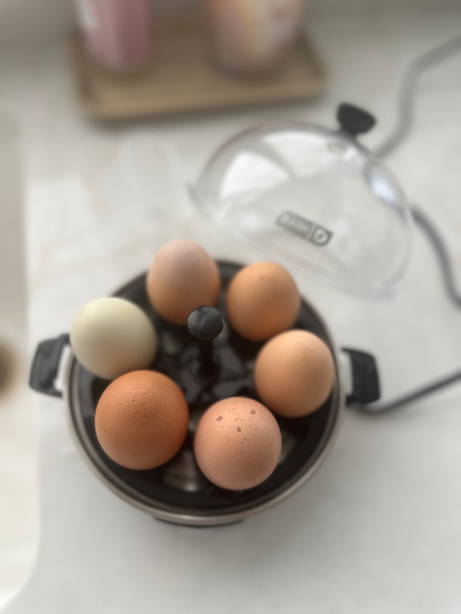 Best egg cooker. Cooks hard boiled to perfection.