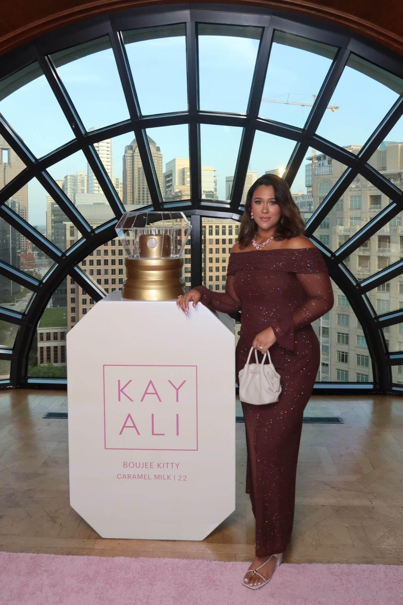 A night to remember celebrating the launch of Boujee Kitty Caramel Milk with Kayali!🫶🏽💕 I love how my outfit came together for the old Hollywood theme!👏🏽

#LTKootd #LTKBeauty #LTKdayinmylife
