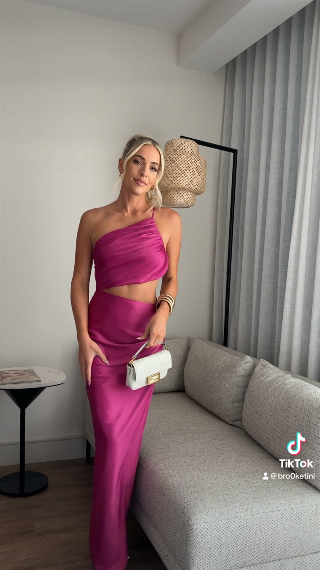 Wedding guest dress — wearing small

#LTKSeasonal #LTKFind #LTKwedding