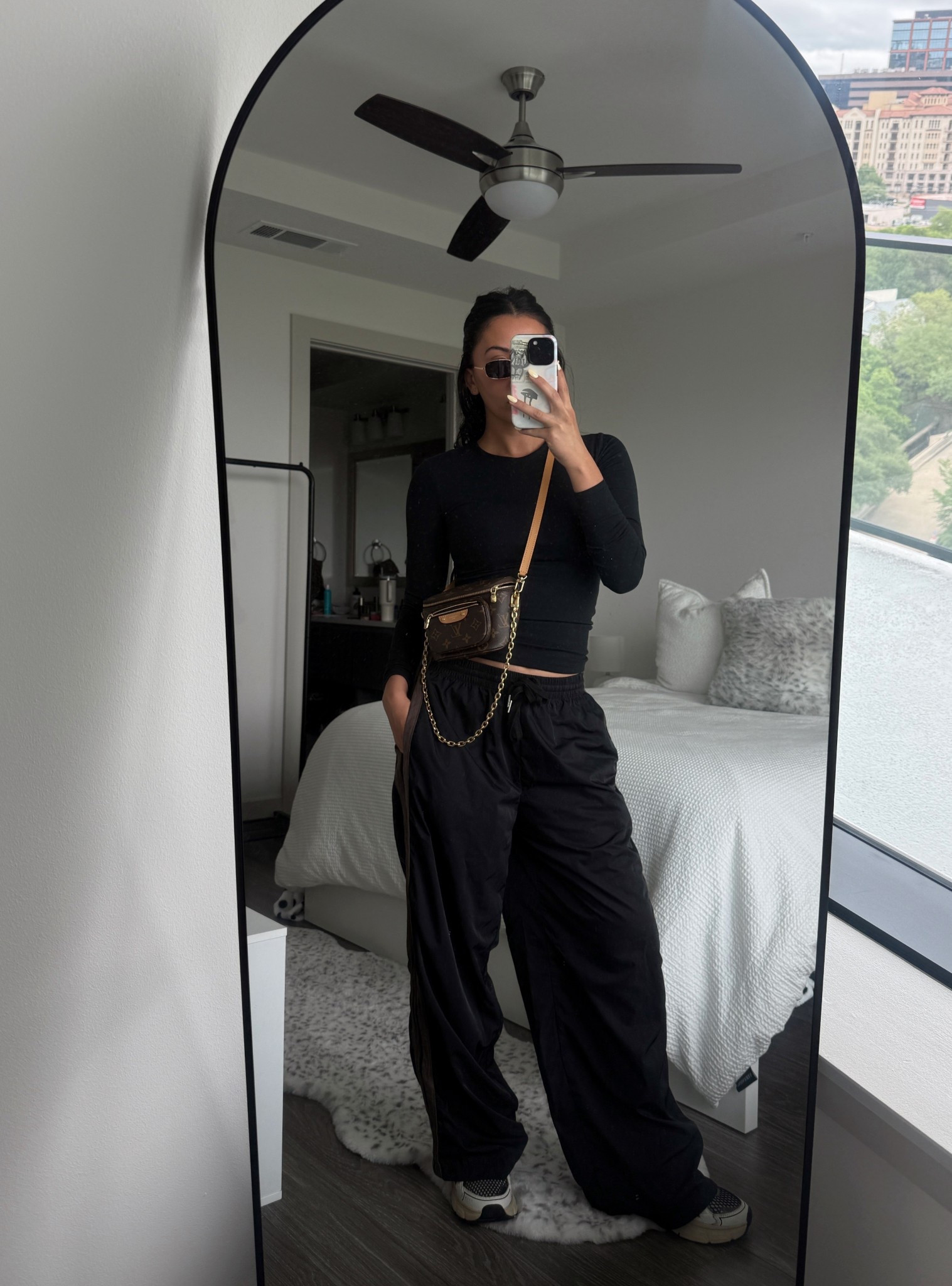 rainy day ootd🌧️🖤



#LTKPetite #LTKootd #LTKSaleAlert