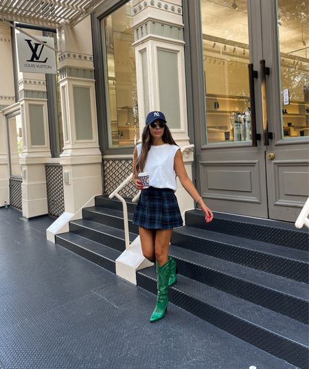 NYC street style outfit … plaid mini skirt, muscle tee, and the infamous green cowboy boots… my exact skirt is sold out, but I linked some near identical affordable options!

Cowboy boot outfit | nyc outfit | casual edgy style | casual nyc outfit

#LTKstyletip #LTKSeasonal #LTKshoecrush
