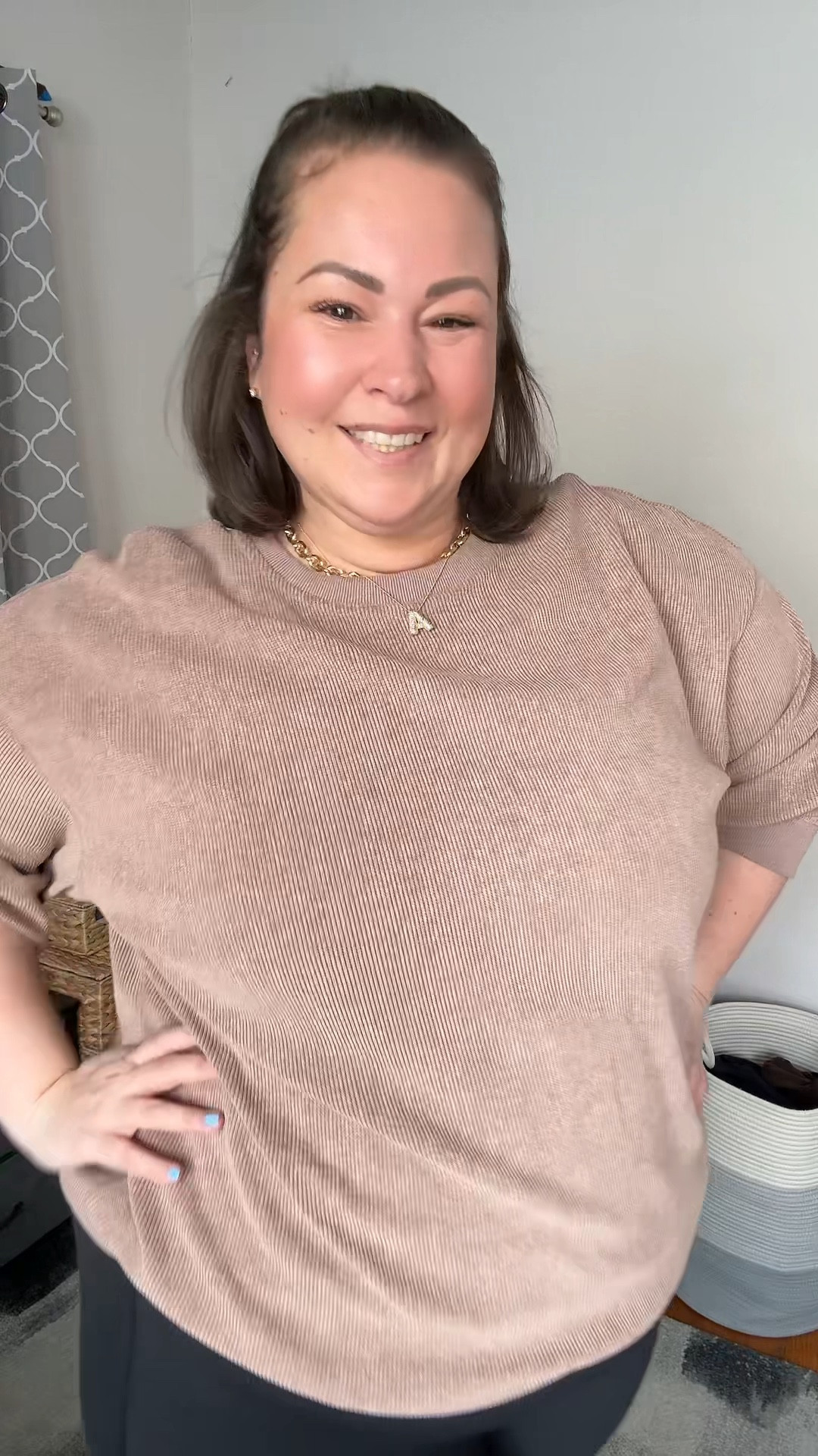 Love this sweatshirt without the fleece lining! Perfect to transition fro winter to spring 💛✨ #plussize #plussizetops #plussizeshirts #plussizeootd 

#LTKPlusSize