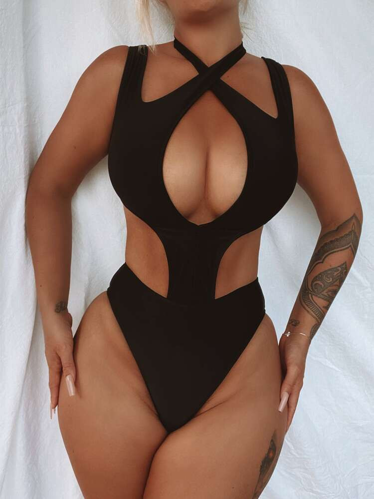 Cut-out Cross One Piece Swimsuit | SHEIN