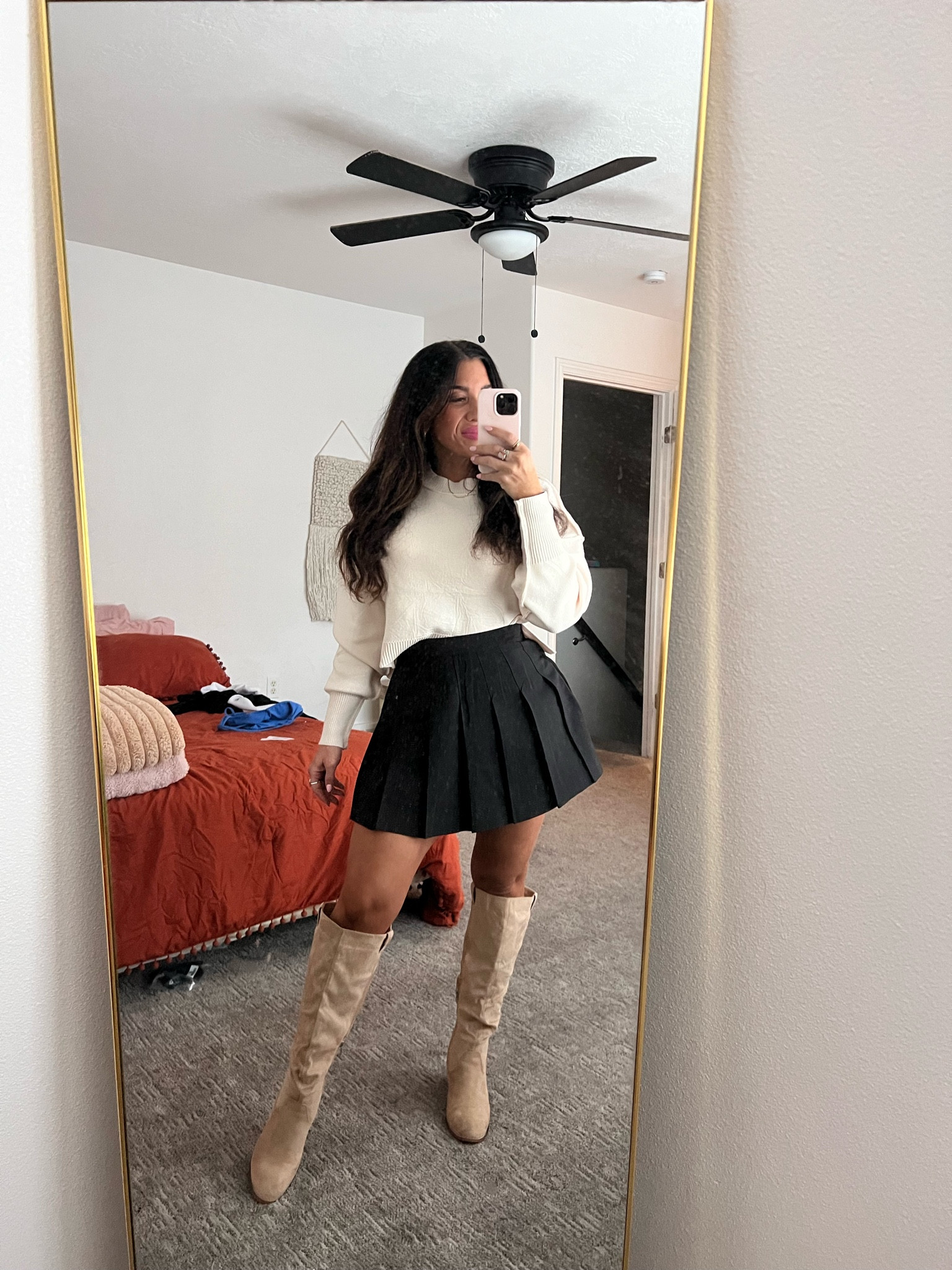 Size xs small skirt + sweater and size 8 boots 