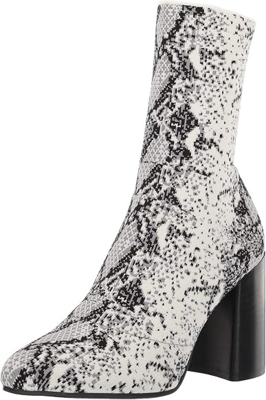 Steve Madden Women's Trent Ankle Boot | Amazon (US)