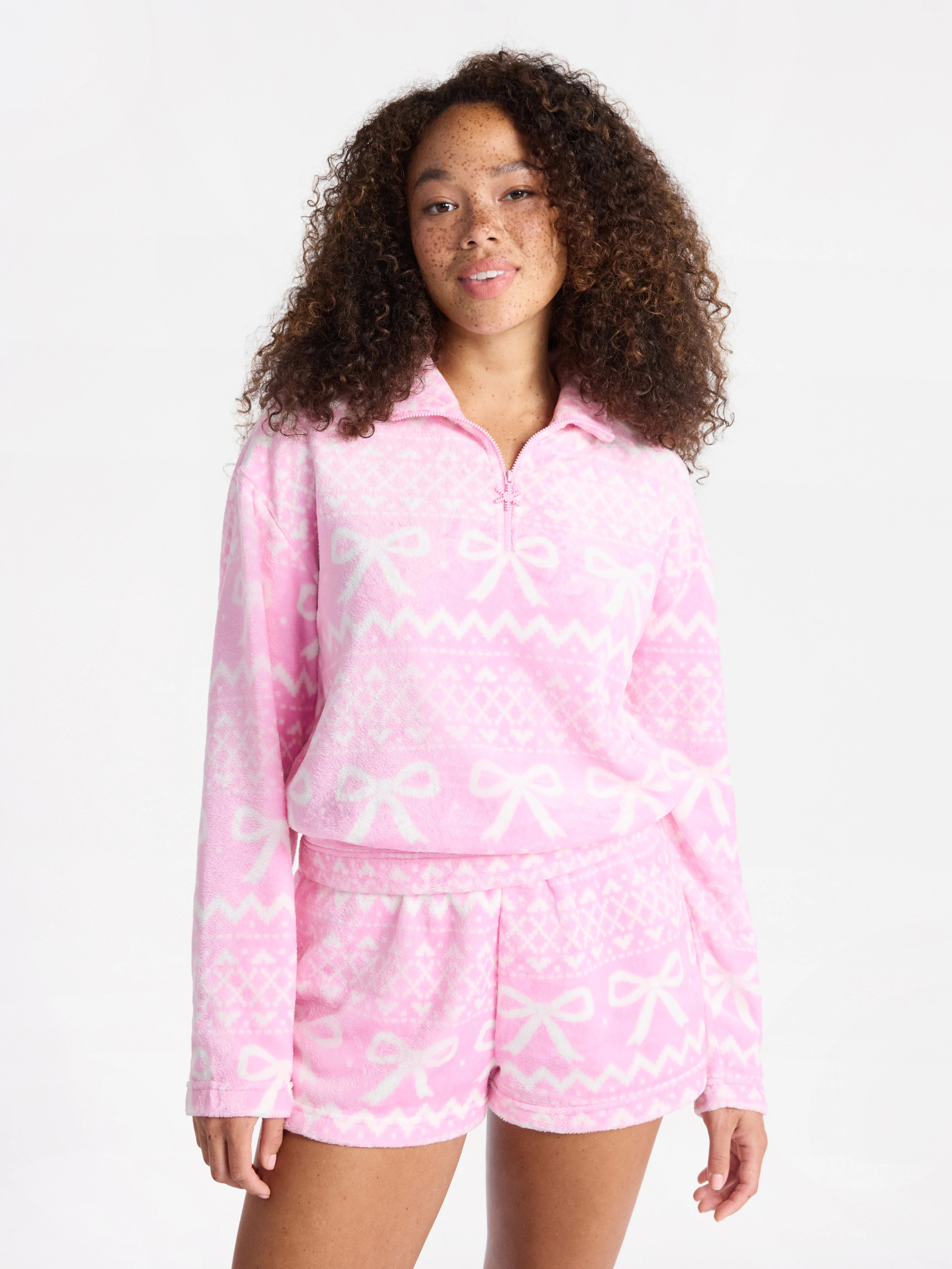 No Boundaries Christmas Quarter Zip Mock Neck Plush Top with Long Sleeves, Women's | Walmart (US)