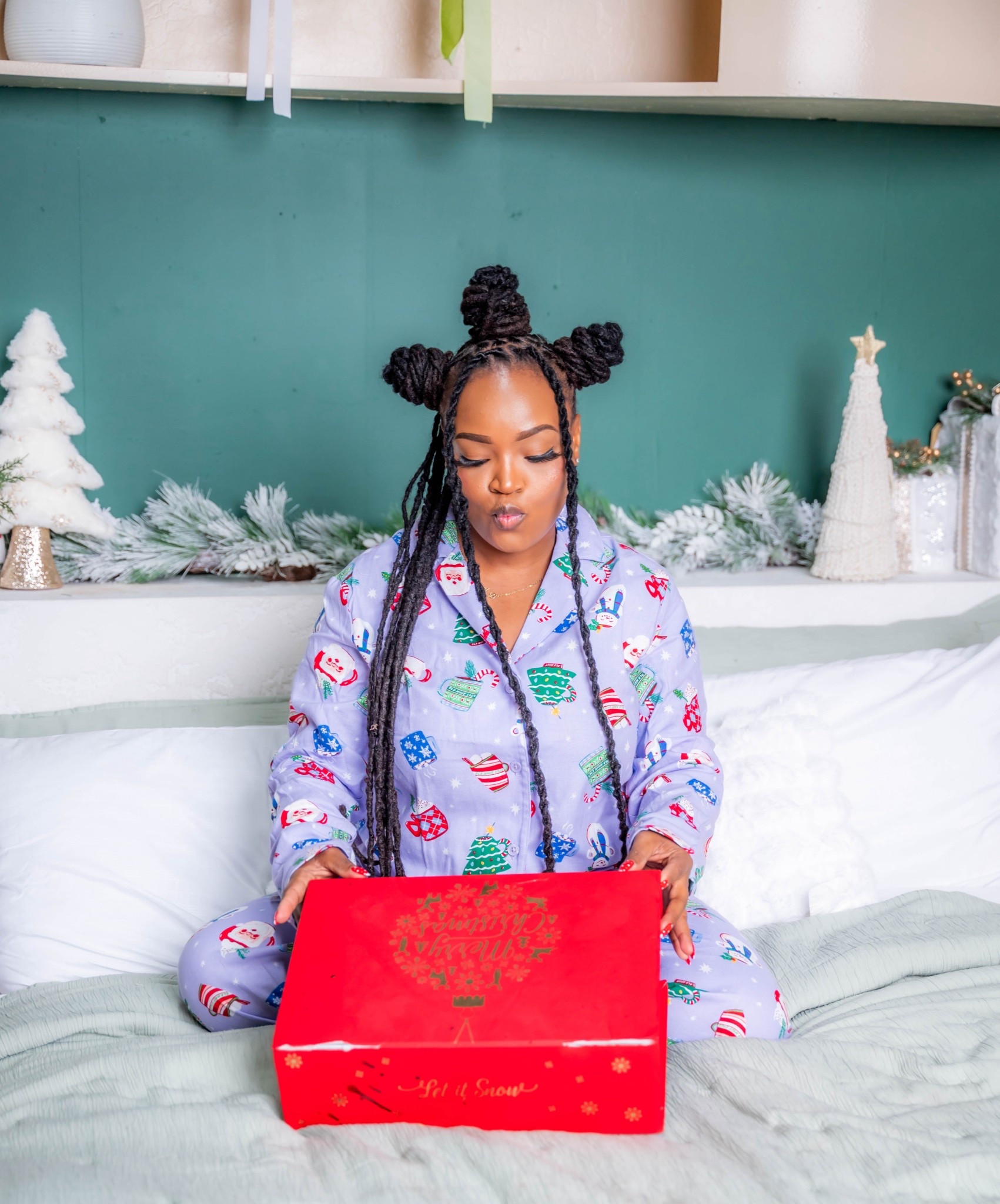 🚨 LAST DAY to shop your last-minute Christmas pajamas and last-minute gifts and still receive them by Christmas Eve 🎄✨
This is truly the final call to get cozy, gift-ready, and stress-free.
I linked all my favorite last-minute finds on LTK so you can shop quick and still make Christmas magical!

#lastminutechristmas #christmaspajamas #lastminutegifts #christmaseve #holidayready #familypajamas #matchingpjs #christmascozy #LTKholiday #LTKfinds #LTKsale #shoppingfavorites #onlineshopping #christmasshopping #ShoppingWithPriiincesss #Atlantamom #AtlantaCreator #Atlantacontentcreators

#LTKHoliday #LTKSaleAlert #LTKGiftGuide