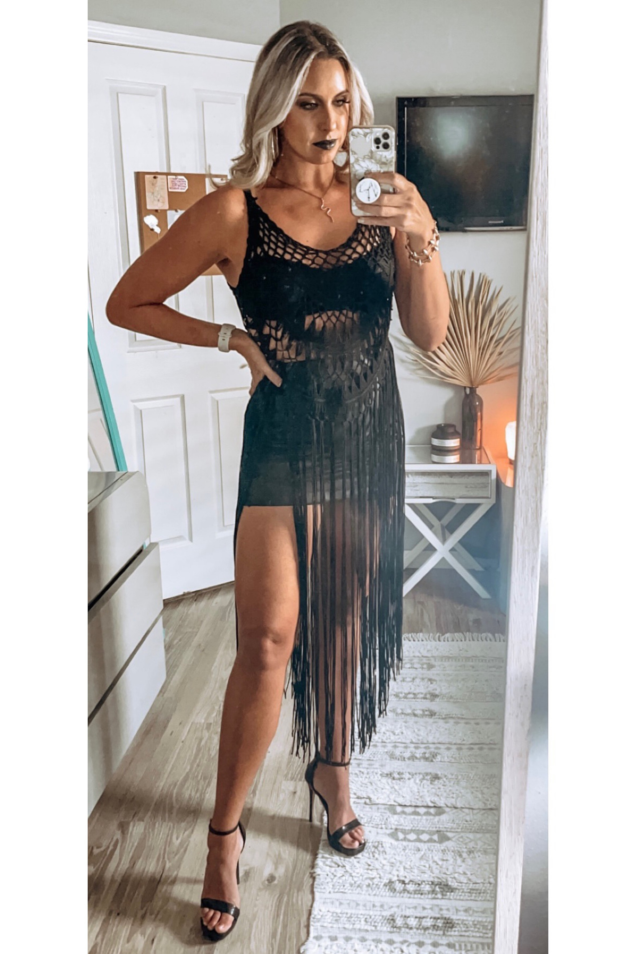 I love an all black look. I also love items that can transition from summer into fall fashion. 🖤✨ 

#vici #fallfashion #fallstyle #allblackoutfit #blackdress #blackskirt #datenight #girlsnight 

#LTKSeasonal #LTKFind #LTKstyletip