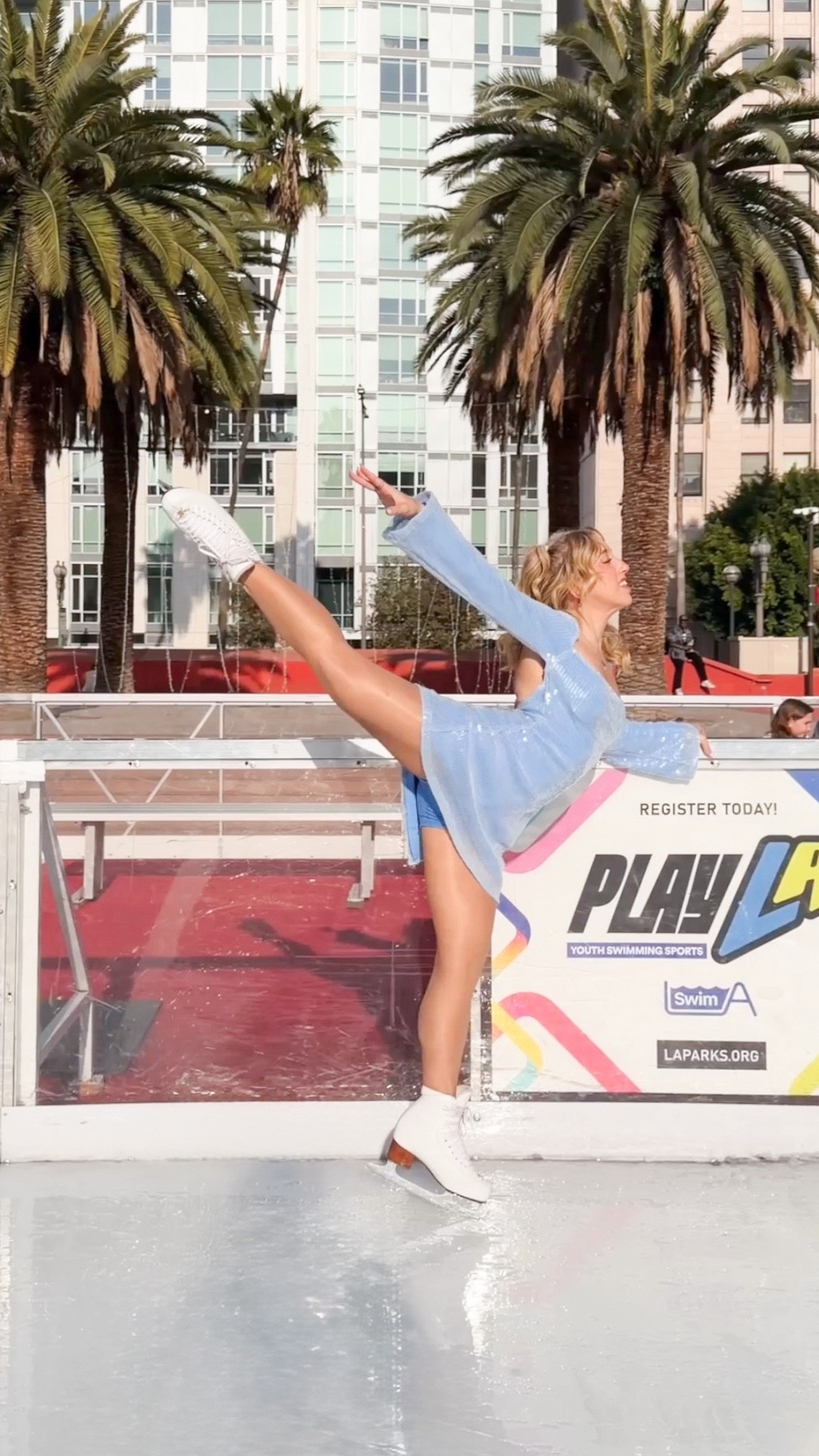 this ice princess wishes you a very merry christmas ❄️🩵⛸️ grateful for all of you, and being able to skate at one of my favorite outdoor rinks in LA again. the holiday ice skating rink in pershing square, dtla is just so magical!

also, loving this all baby blue outfit - I was inspired by this super cute look sabrina carpenter wore a while ago and wanted to recreate it!🎄🤍✨

#iceprincess #iceskating #thingstodoinla #skatergirl #figureskater