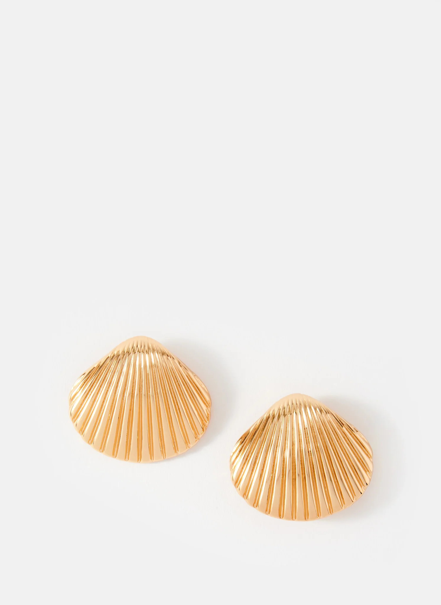 Gold Tone Statement Shell Earring | Mint Velvet
