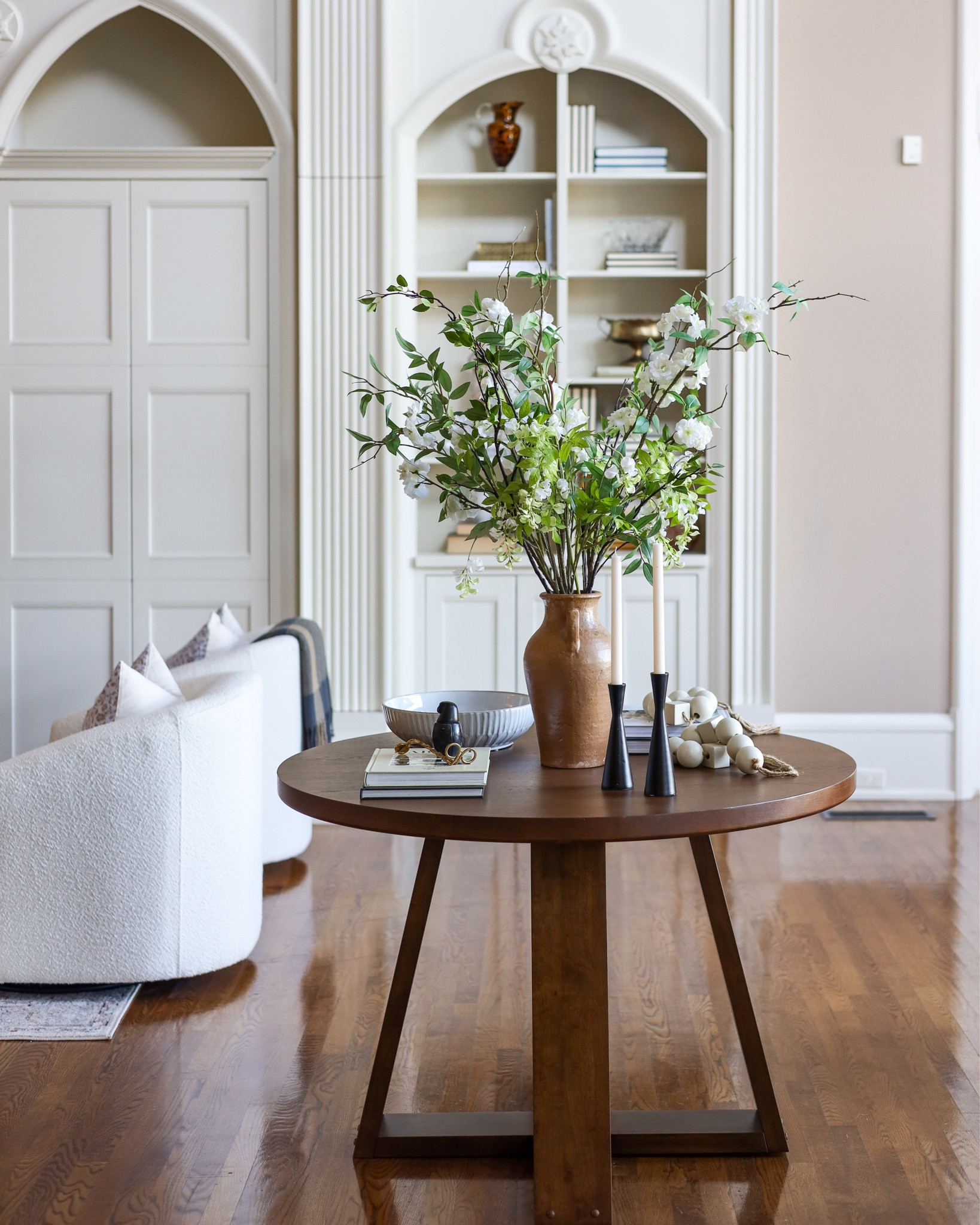 Living roomm

#LTKhome #LTKSeasonal