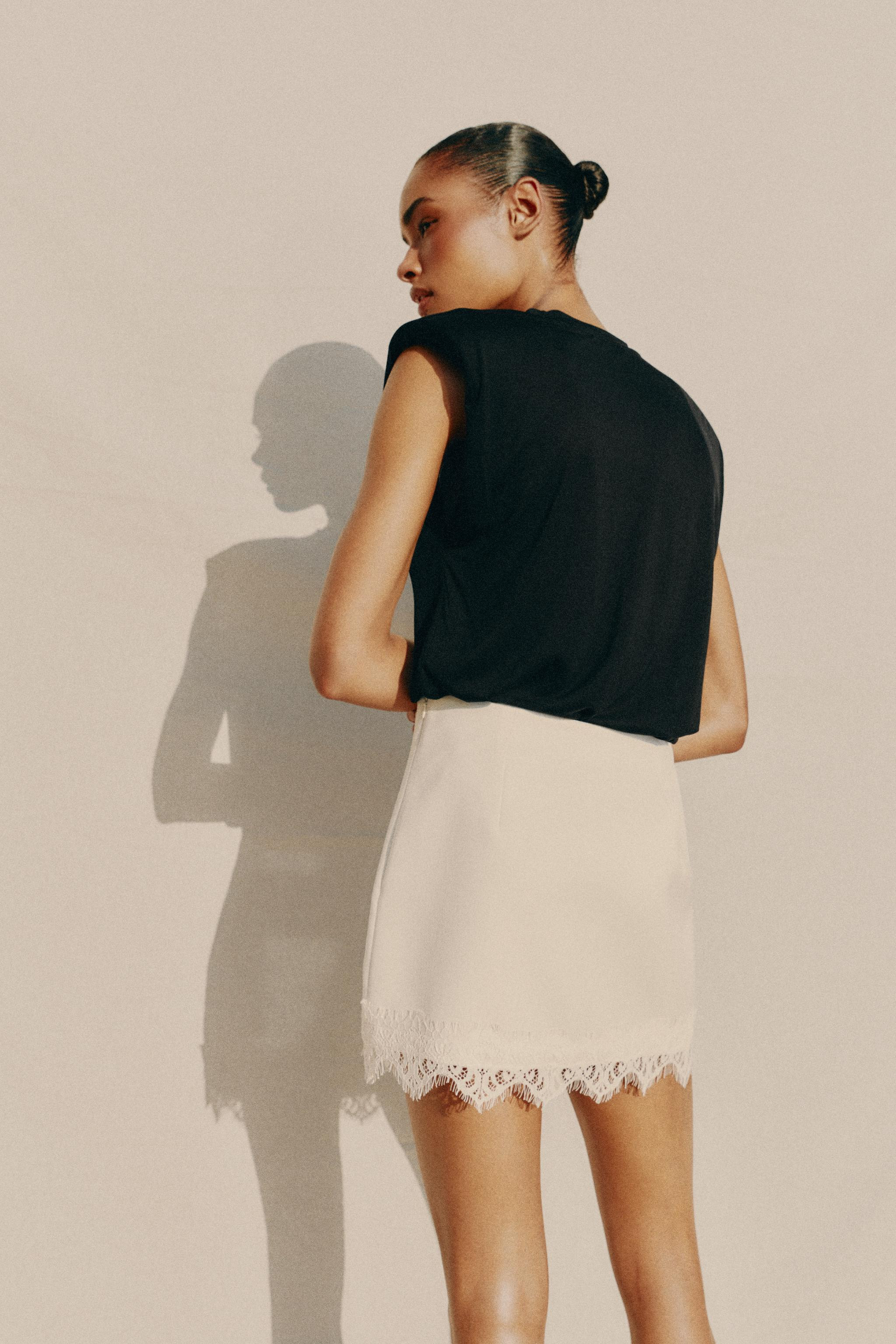 LACE HEM SKORT | Zara US