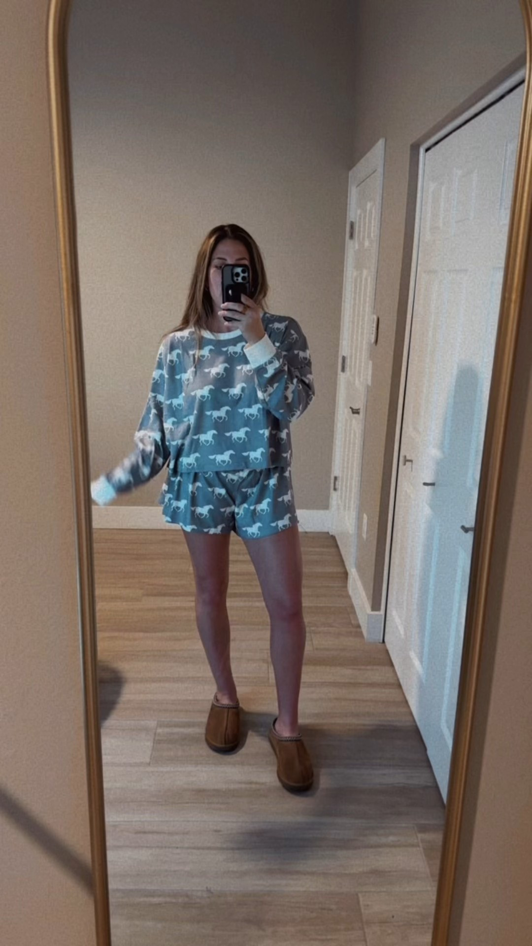 Cozy finds
Pyjamas
Holiday outfits
Christmas gifts 
Trending 

#LTKGiftGuide #LTKgrwm #LTKmomlife