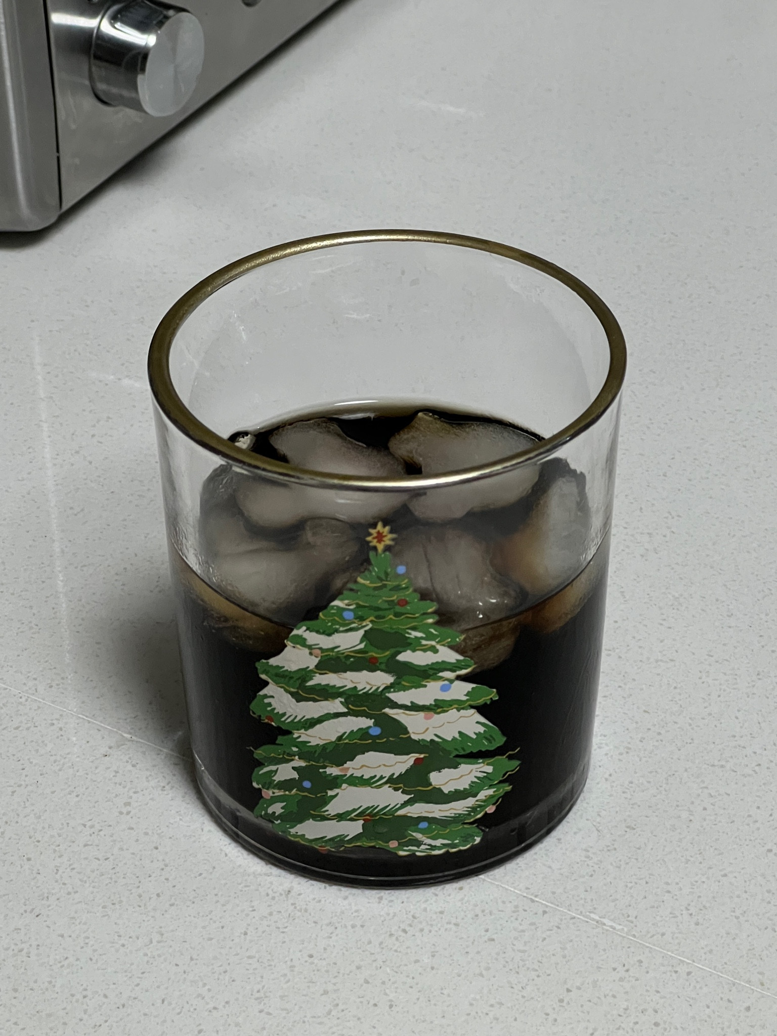 Holiday Baking fuel means Dr Pepper in my cute glasses from Target! Only $3 each 🎄

Ig: @jkyinthesky 

#home #holiday #holidaydecor #kitchenware #holidaykitchenware #glasses #christmas #targetfinds #christmasglasses #festivekitchen 

#LTKSeasonal #LTKHome #LTKFindsUnder50