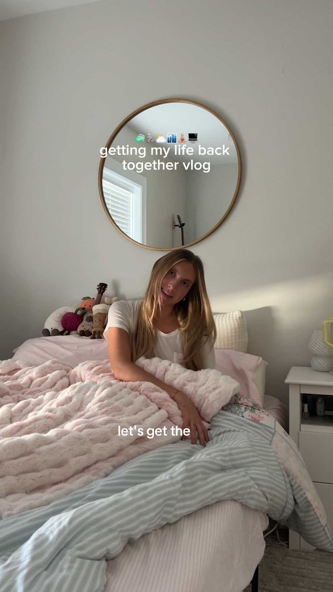 Got questions about this navy blue sweat set! Wearing a size small in both pieces and genuinely the quality is sooo worth the money! 🩵 will be wearing this all winter 

#LTKmorningroutine #LTKvlog #LTKootd