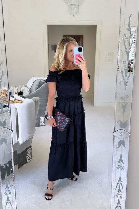 Gorgeous, deep, navy off the shoulder, maxi dress with ruffle detailing. The waist detailing make such a flattering fit! Run true to size I’m wearing an extra small and 5’2” tall.
Comes Xs-xxxl
Under $100 and $98!

#LTKstyletip #LTKover40

#LTKStyleTip #LTKOver40 #LTKSeasonal