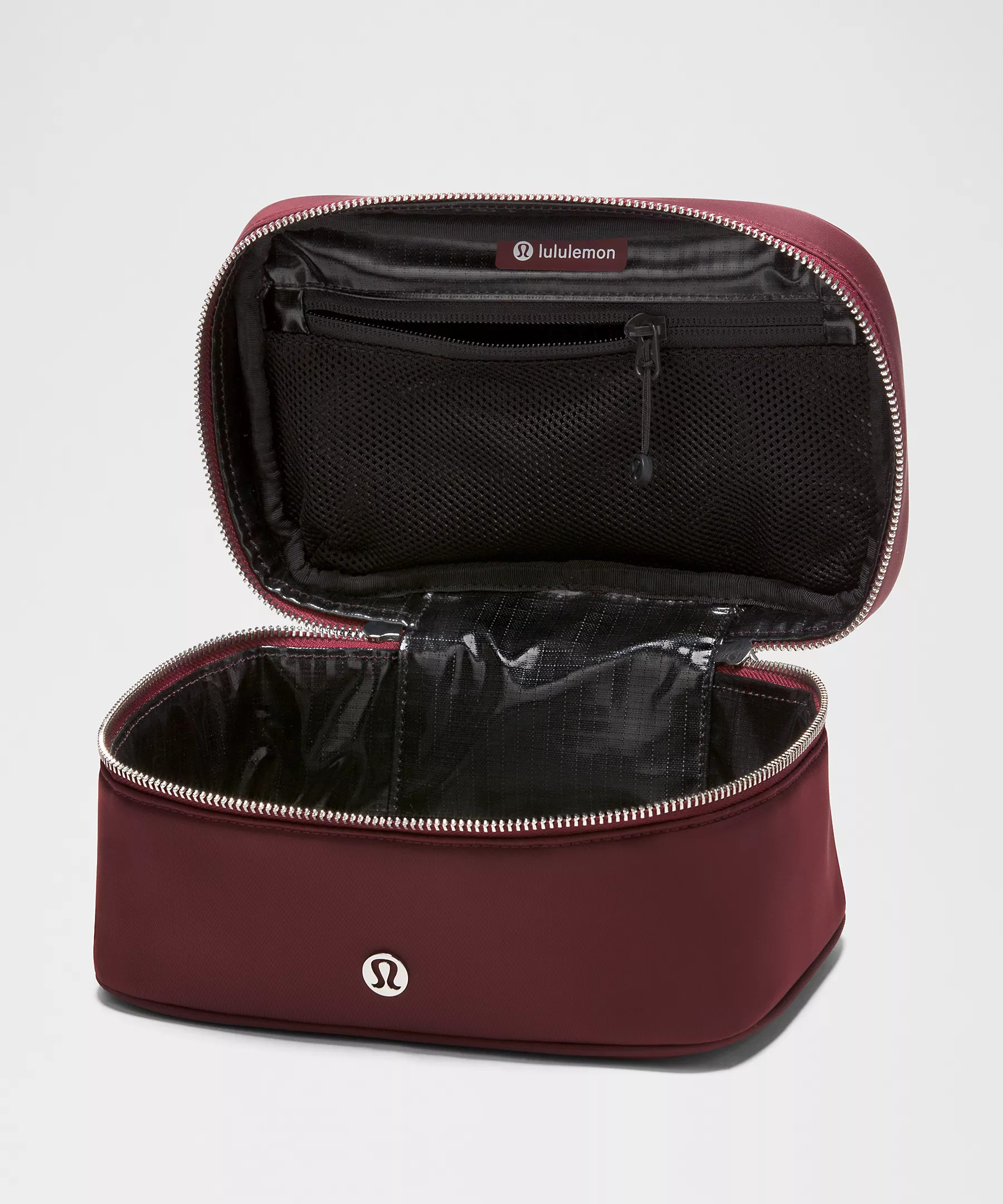 Travel Toiletry Bag 3.5L | Lululemon (US)