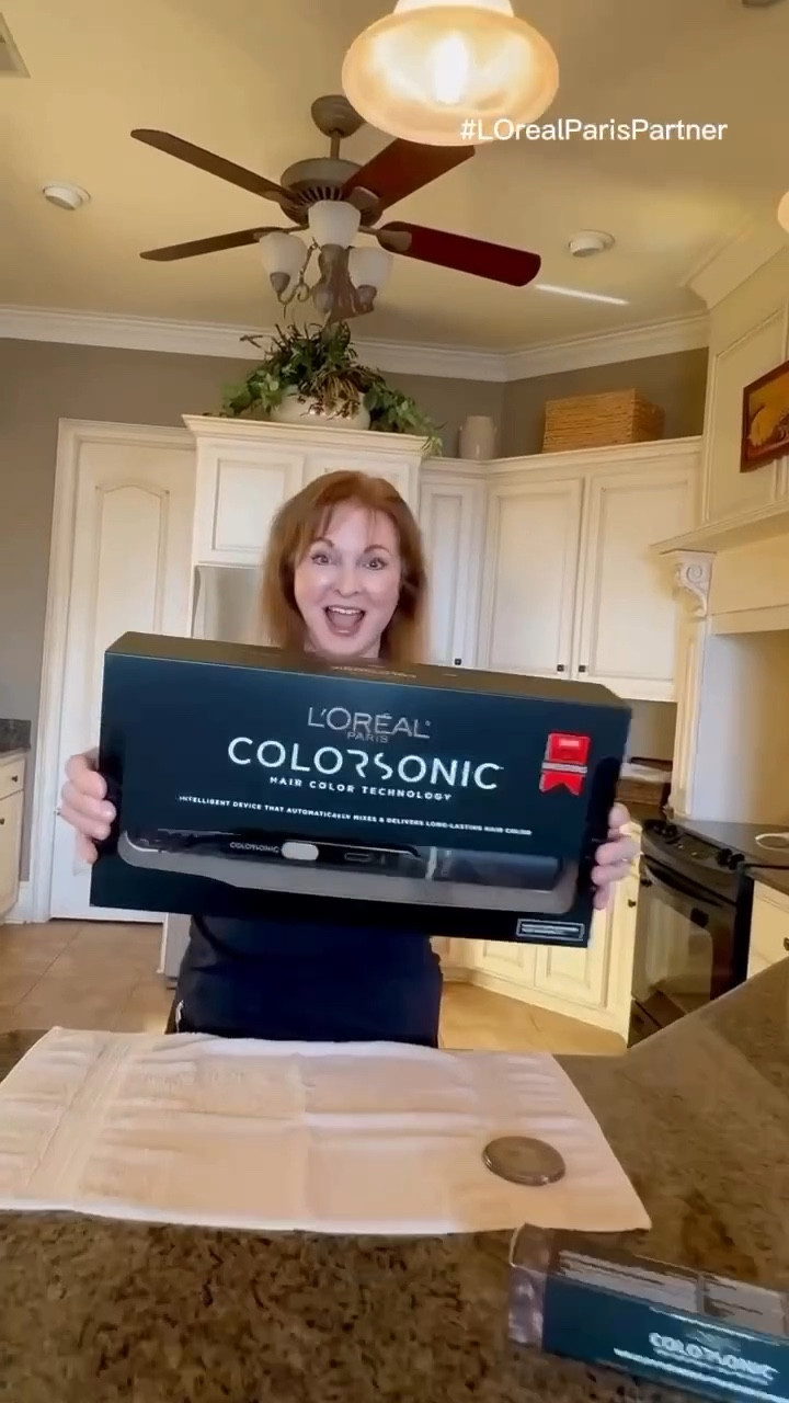 #LOrealParisPartner I’m excited to partner with L’Oreal Paris and their Colorsonic home hair coloring device! I had a last-minute holiday 🌲 event to attend and I’ve got gray hairs and no time to visit a salon. The NEW @LorealParis Colorsonic device is my latest beauty secret! Available @Target 🎯 now, this is the best solution to achieving salon-worthy hair in between all of my recent travels and last-minute events and in the comfort of your own home. ⭐️ Say goodbye to your grays and long salon appointments! 

#Colorsonic #haircolor #hairideas

#LTKHoliday #LTKWatchNow #LTKGiftGuide