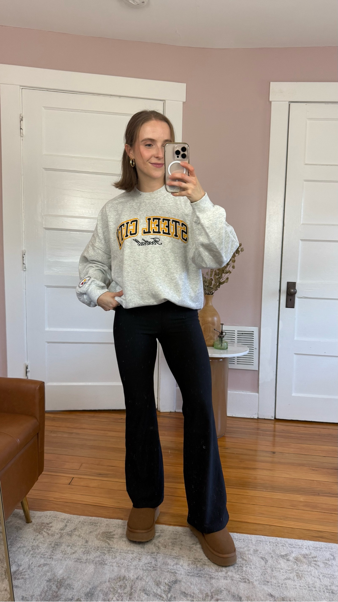 $28 holy grail flare leggings wearing small petite 
Xs chunky cozy Steelers sweatshirt 
Ugg boots 


#LTKSaleAlert #LTKPetite #LTKFindsUnder50
