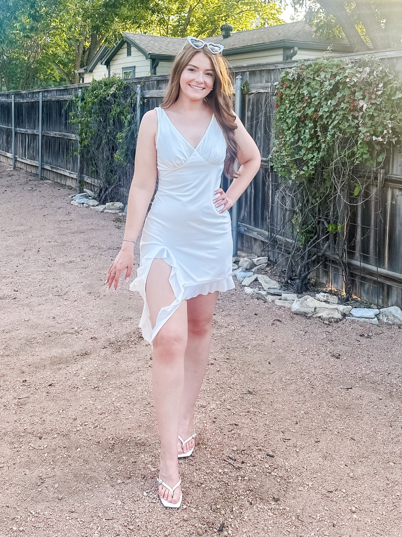 Dinner fit 🤍🫶🏻 #bridetobe #bride #bachelorette 

#LTKFindsUnder50 #LTKWedding #LTKStyleTip