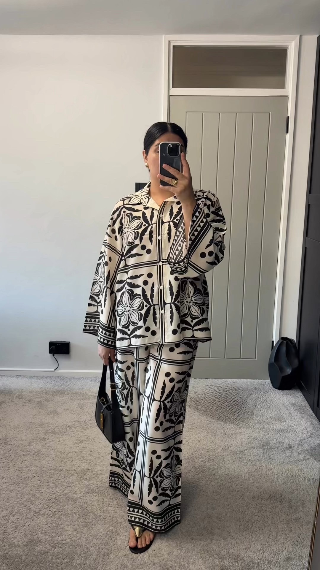 2 gorgeous sets!!

#LTKAprilSpotlight #LTKspring #LTKmodest