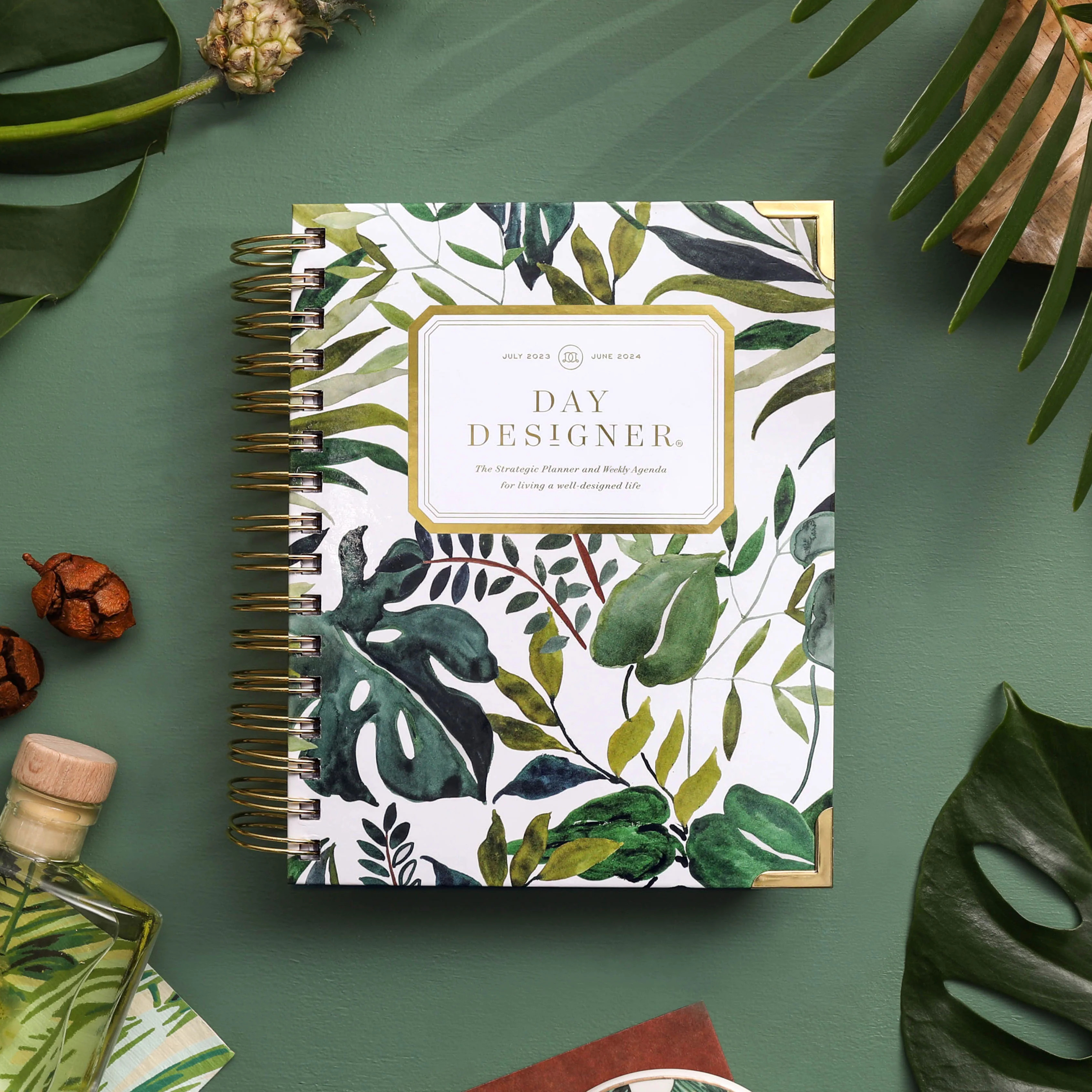 2023-24 Mini Weekly Planner: Bali | Day Designer