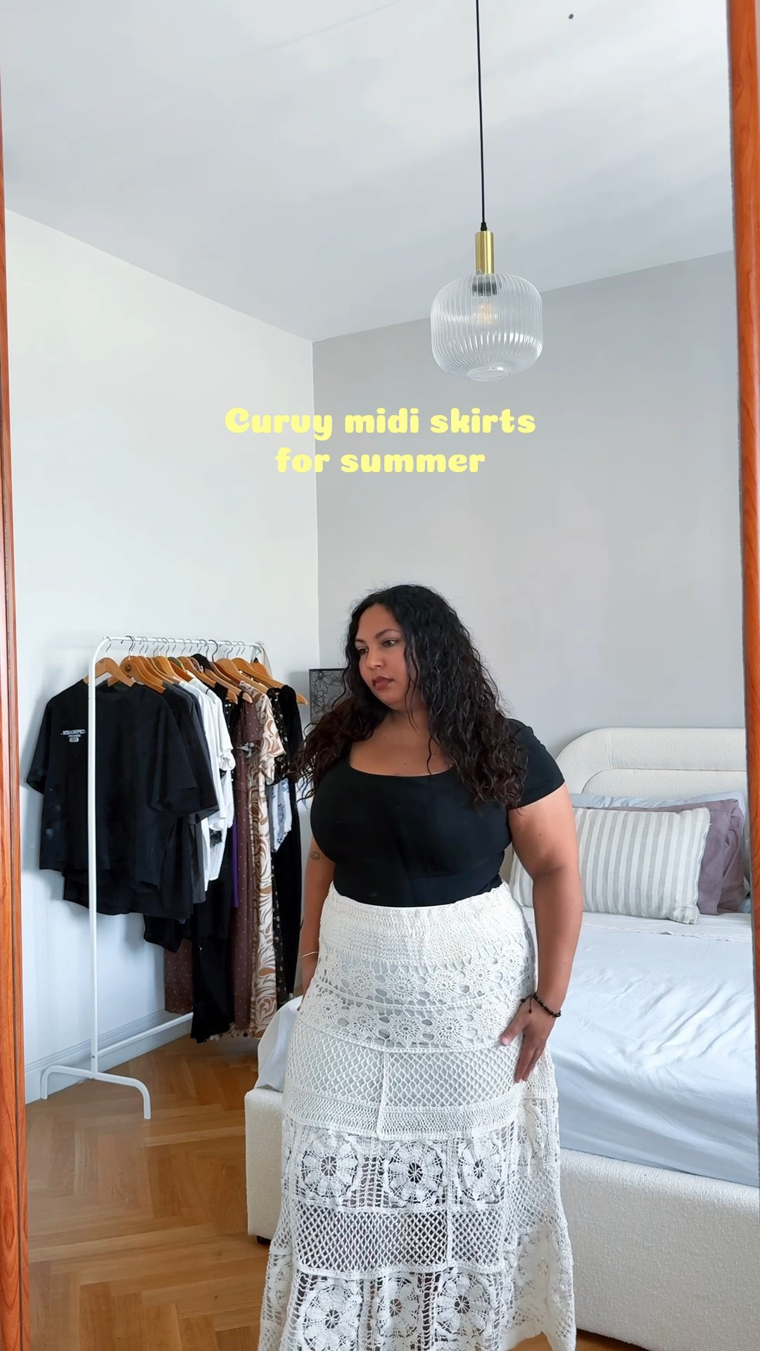 Curvy midi skirts for summer 
#curvyfashion #summeroutfits #plussize #midsize #curvefashion

#LTKitalia #LTKmidsize #LTKsummer