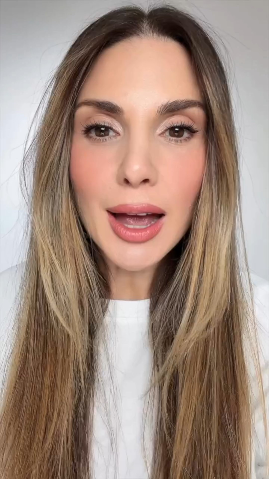 I’ve mentioned:
@hungvanngobeauty Lipstick in shade MaMe
@mphbeauty Lip Ciggy in First Base
@makeupbymario Lip Liner in Smokey Pink
@diorbeauty Rouge On Stage in 120
@makeupforever Artist Pencil in Whatever Walnut
@violette_fr Plume Lip in Syrah Fume
@diorbeauty  Dior Addict Lip Glow Butter in shade Glazed Lavender