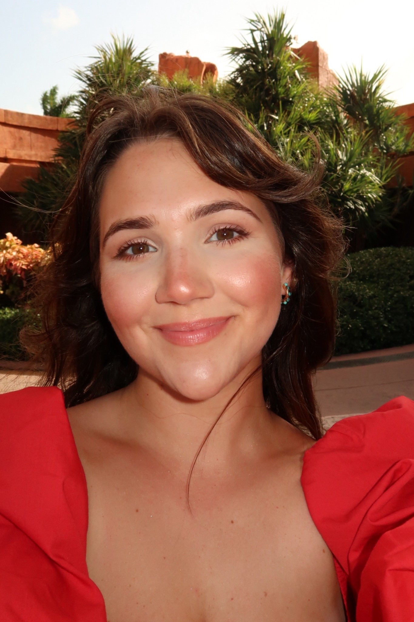 Vacay glowy makeup!! 

#LTKBeauty #LTKTravel