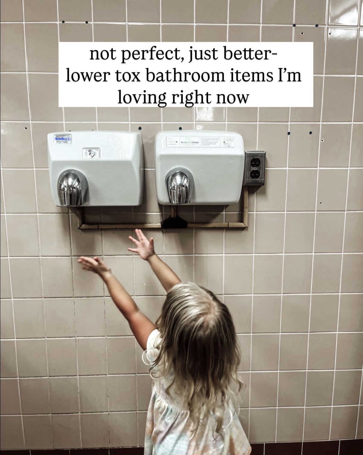 A few lower tox bathroom items I’m loving lately 🫶🏻

Making cleaner product choices isn’t about perfection, it’s about one small swap at a time. And because I’m human, I’ll be sharing my NOT non tox favorites that I just can’t let go of soon too! 

All Pioneer Pam face products found at www.pioneerpam.com 🫶🏻