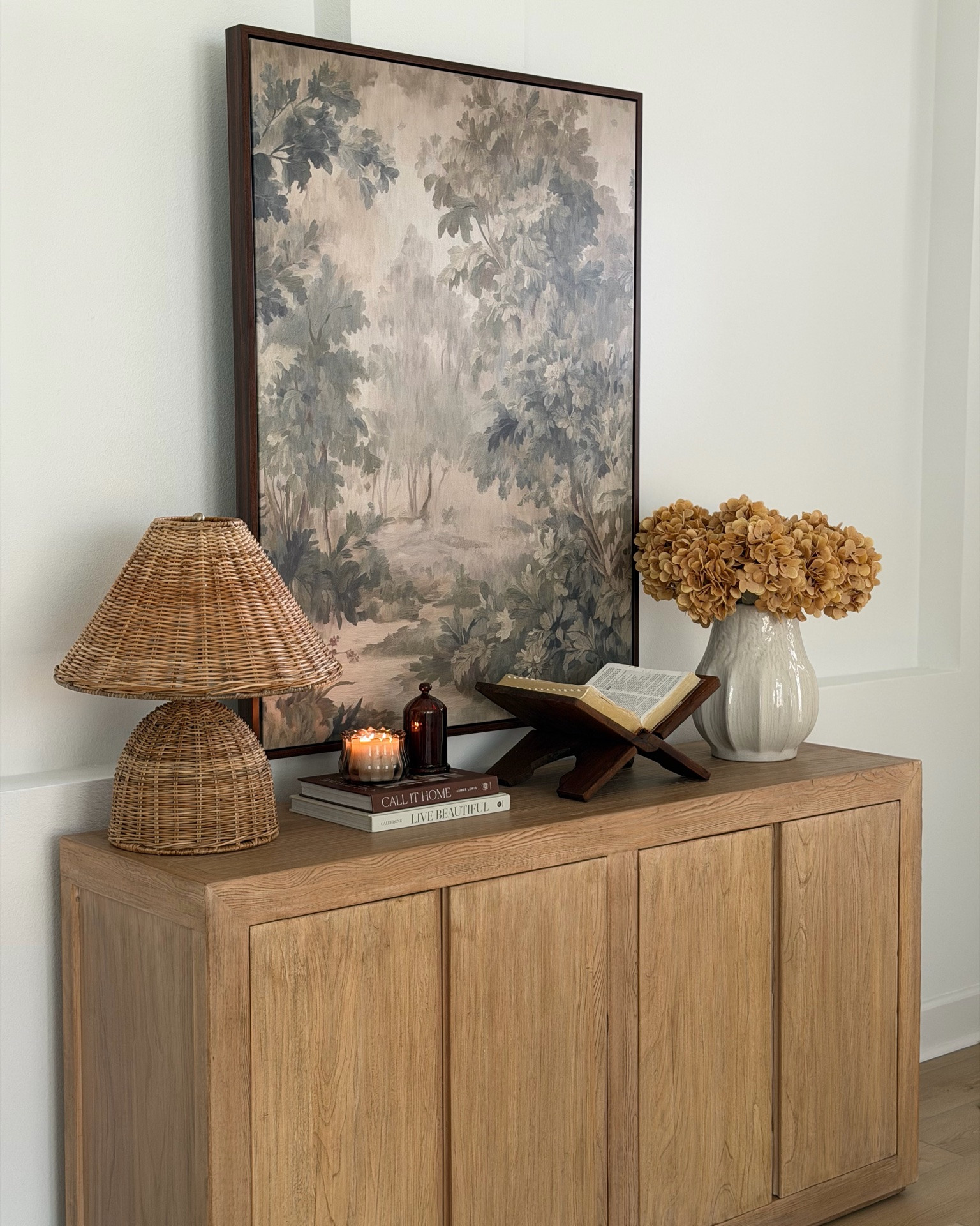 entryway inspiration 

#entryway #homedecor #entrywaytable #consoletable #potterybarn

#LTKHome #LTKSeasonal #LTKSaleAlert