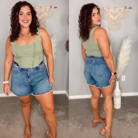 Abercrombie Spring sale! 25% off (copy promo code for checkout) 🛍️ 
Curve love high rise dad shorts 
Top: L 
Shorts: 33 
I always size up 1 from jean size for shorts! 
#midsizeoutfits #ootd #abercrombie #jeans #denim #curvydenim #curvelove #shorts #dadshorts #abercrombiedadshorts #tanktop #croptop #corsettop #heels #boots #springstyle 

#LTKcurves #LTKstyletip #LTKSale