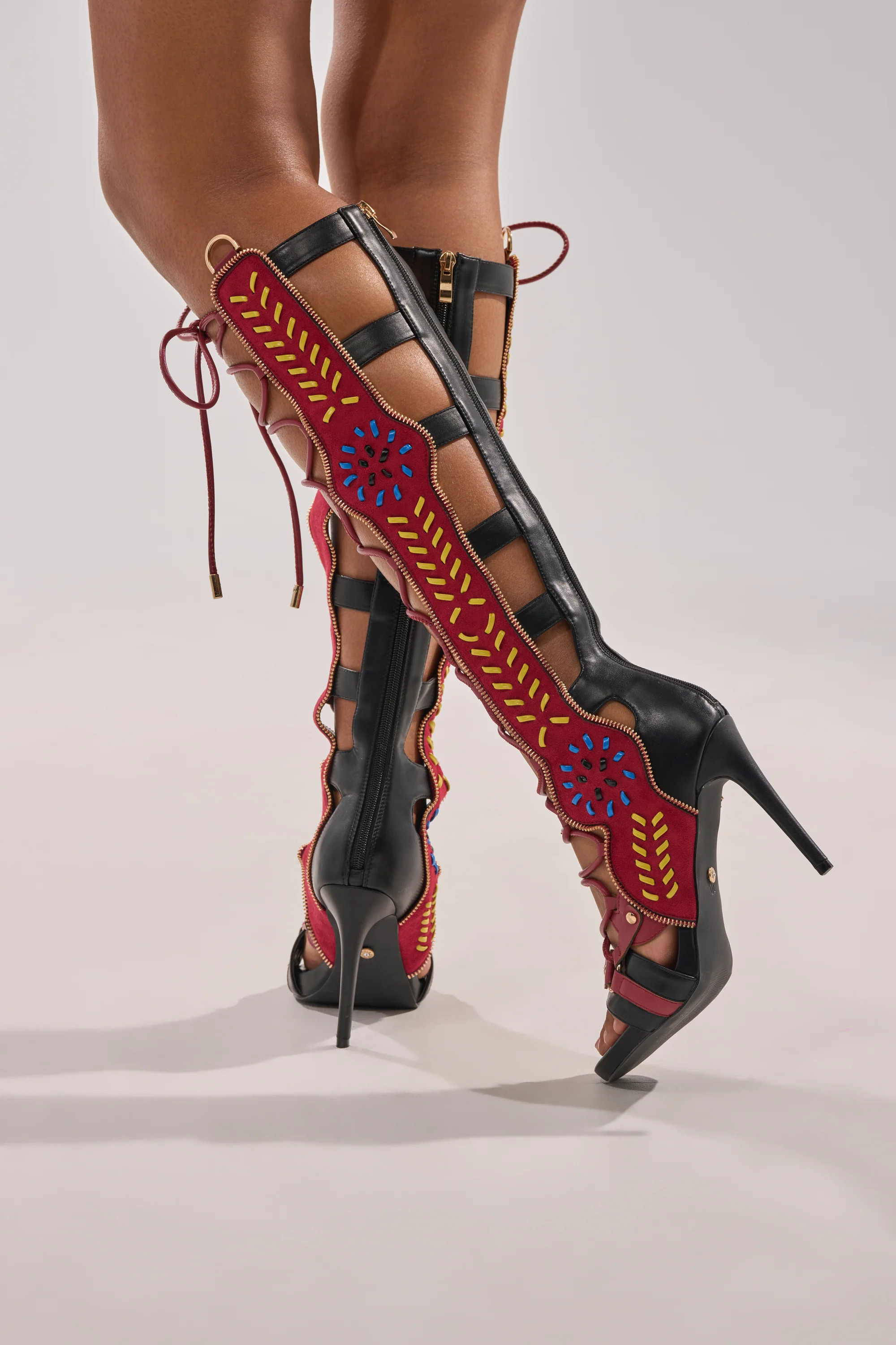 AZALEA WANG SHAI BLACK MULTI GLADIATOR SANDAL | AKIRA