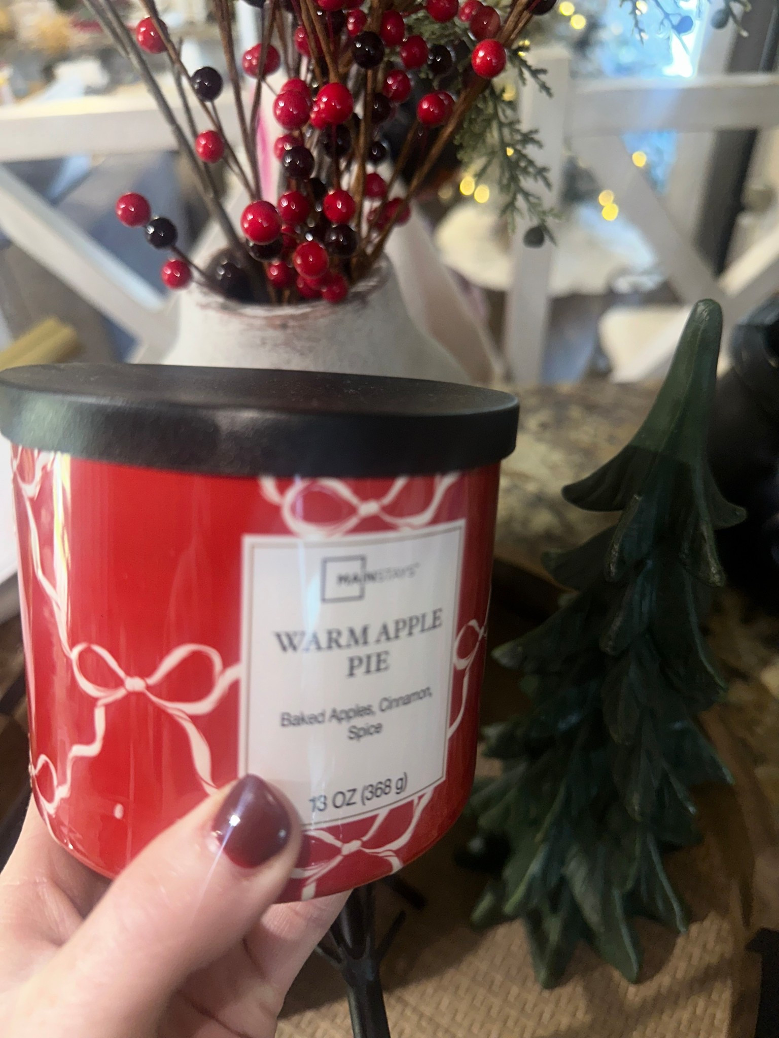 The BOWS y’all🎀🌲 How pretty is this candle?! Linking some holiday candle options at Walmart! 

#LTKHoliday