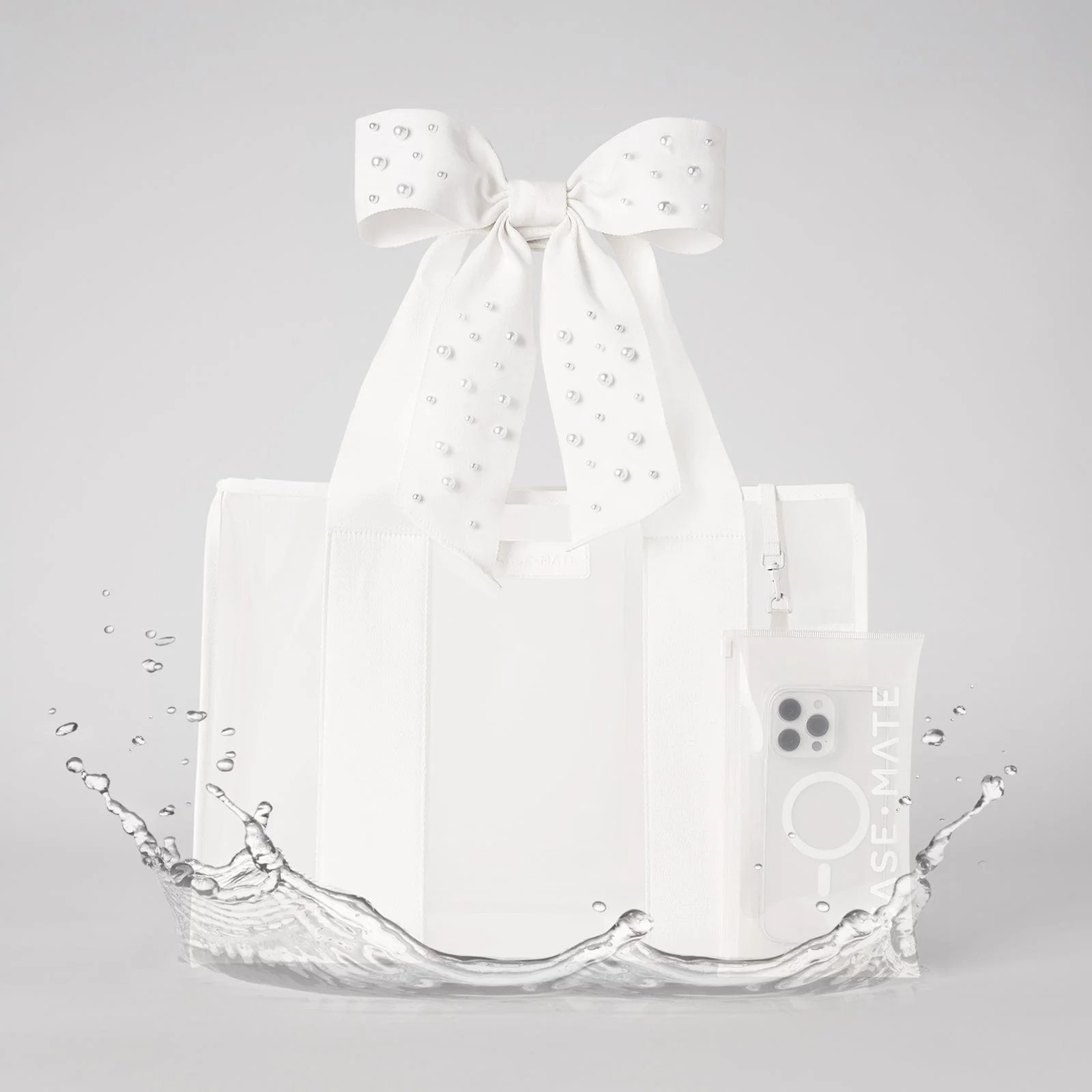 Special Edition Bow Beach Tote With Phone Pouch
            Tote Bag | Case-Mate
