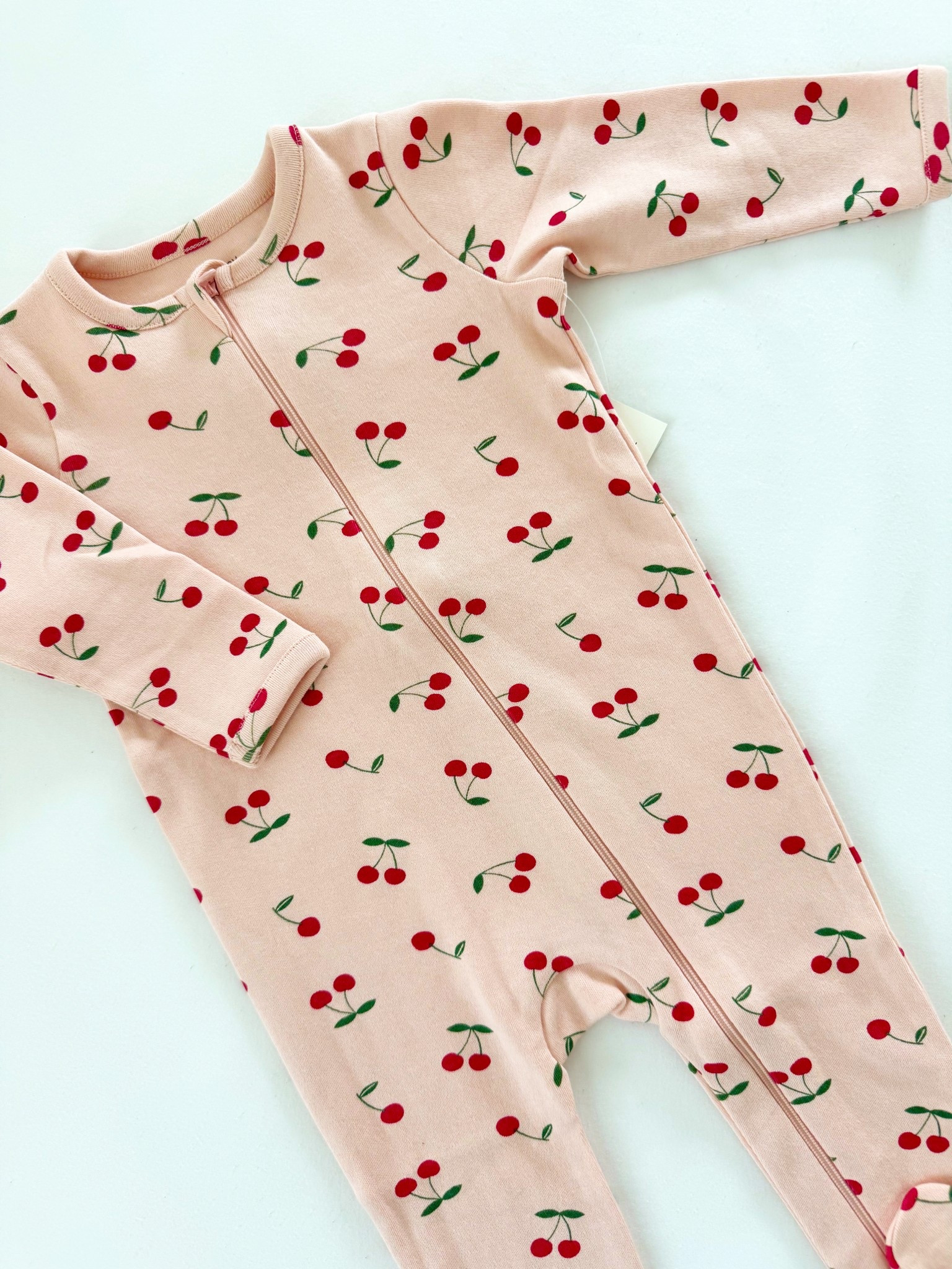 I’m going to a baby shower this weekend and found these cute baby girl footie pajamas at Nordstrom Rack for part of my gift! The cherries are so cute!

Nordstrom Rack, baby girl clothes, spring baby clothes 


#LTKKids #LTKBaby